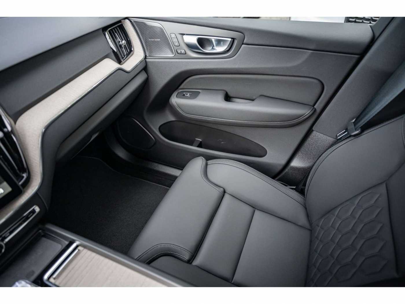 Volvo XC60 – Bild 18