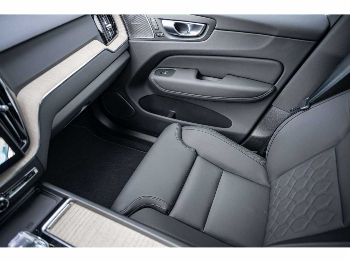 Volvo XC60 – Bild 18