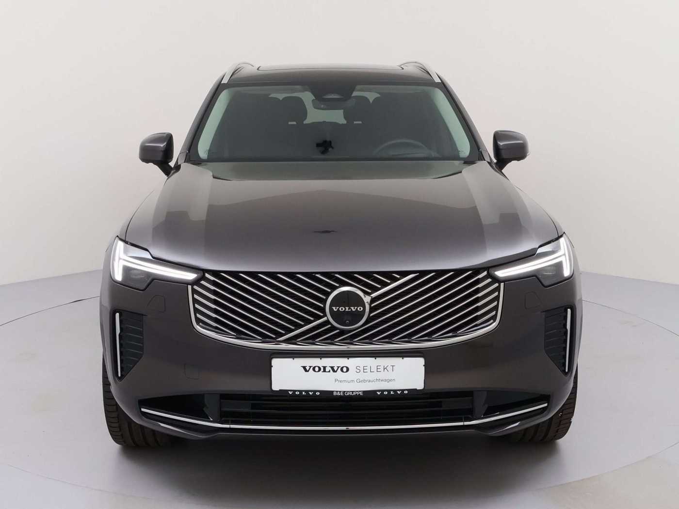 Volvo XC90 – Bild 2