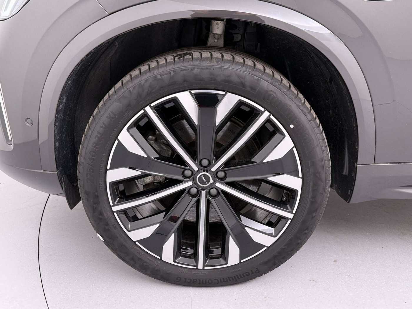 Volvo XC90 – Bild 9