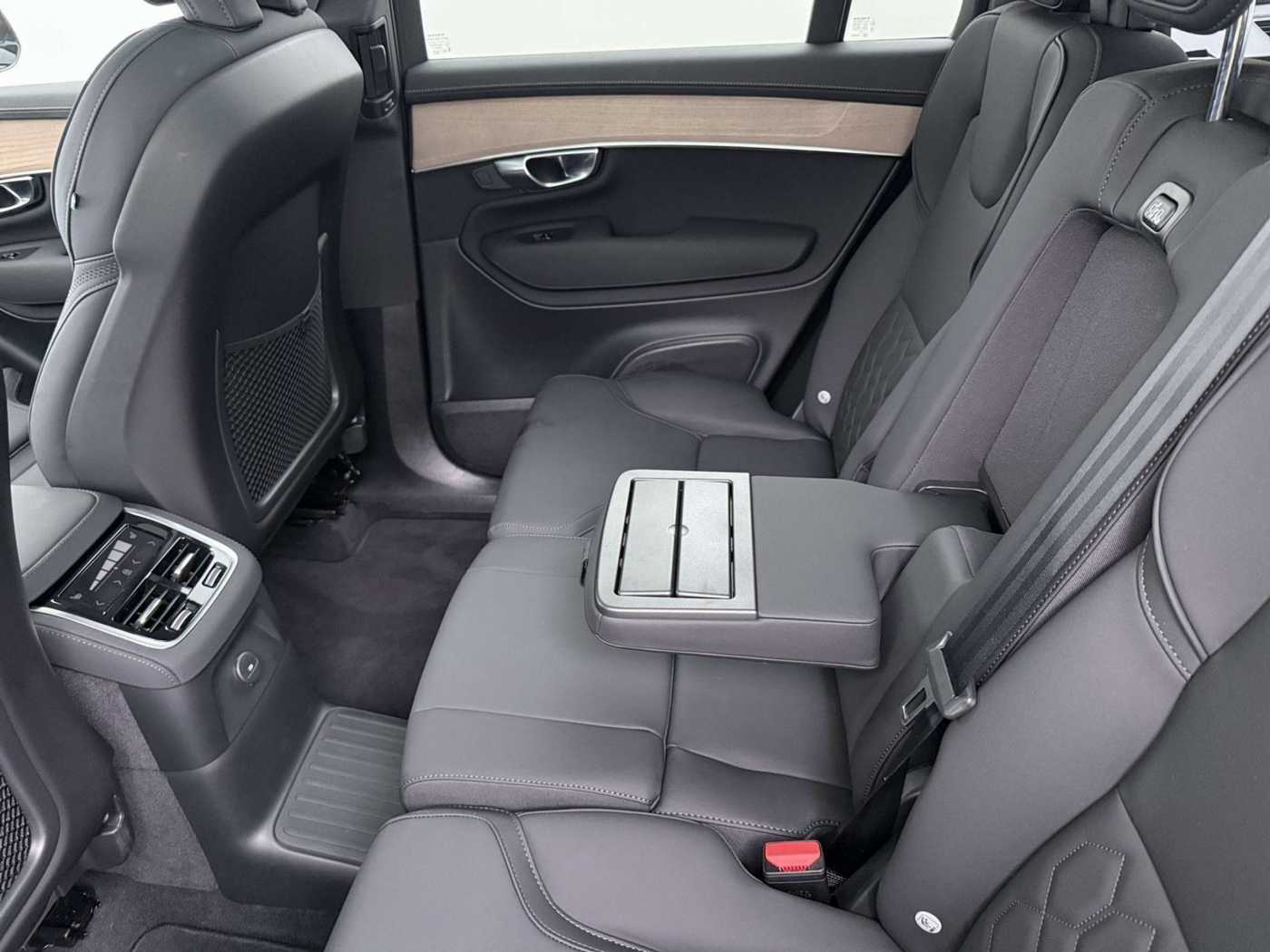 Volvo XC90 – Bild 23