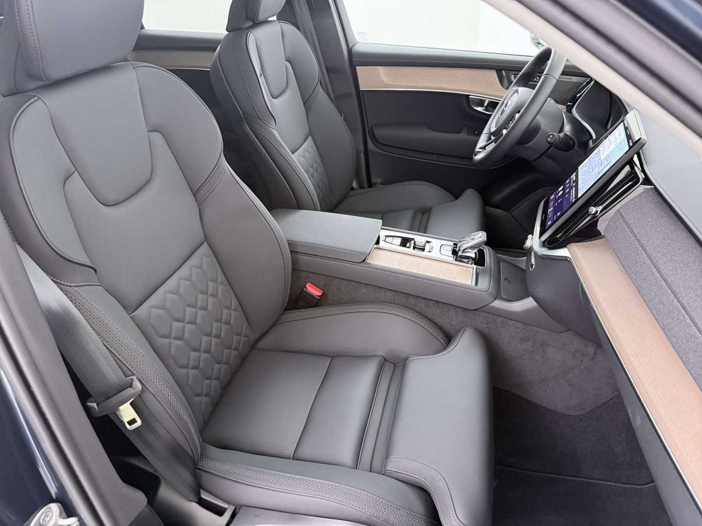 Volvo XC90 – Bild 32