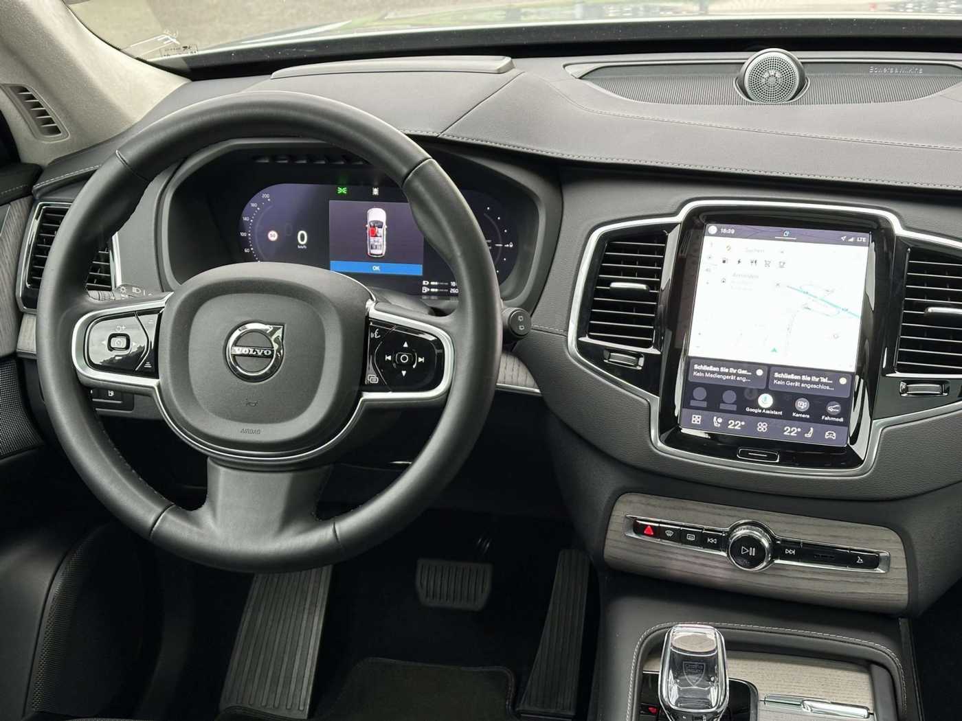 Volvo XC90 – Bild 12