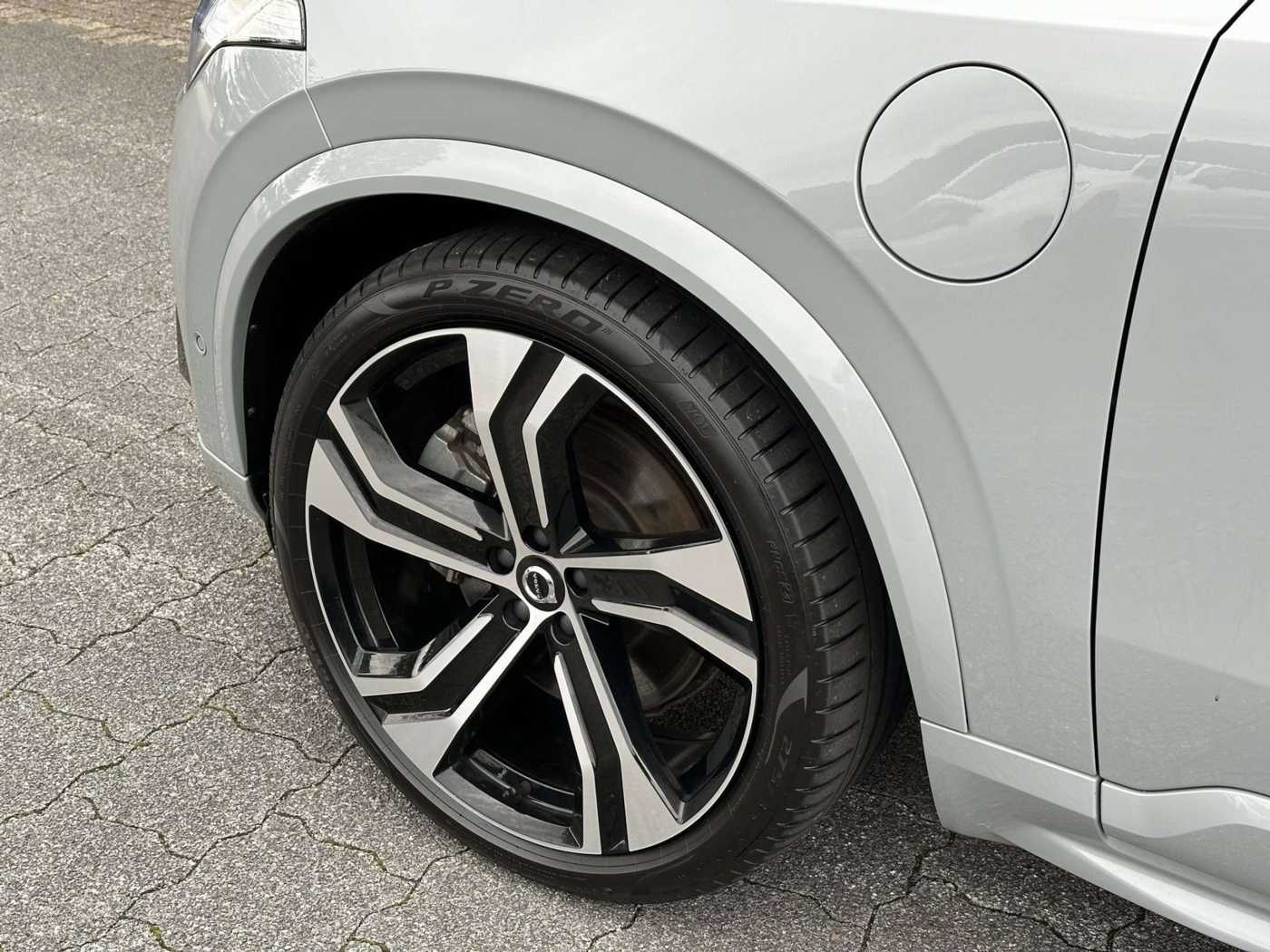Volvo XC90 – Bild 8