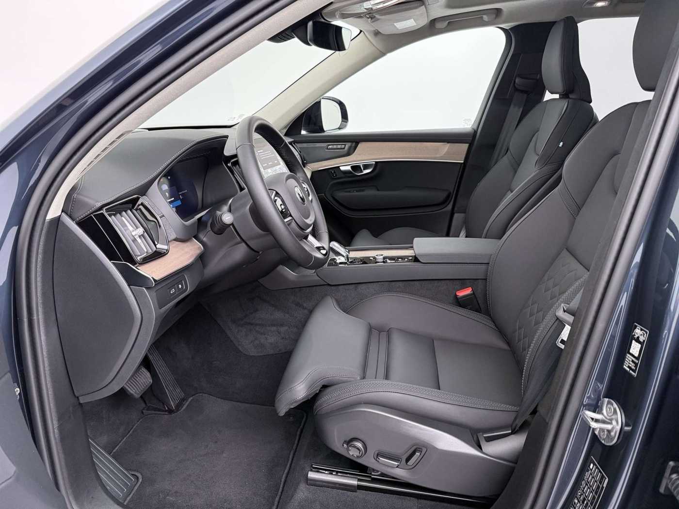 Volvo XC90 – Bild 12