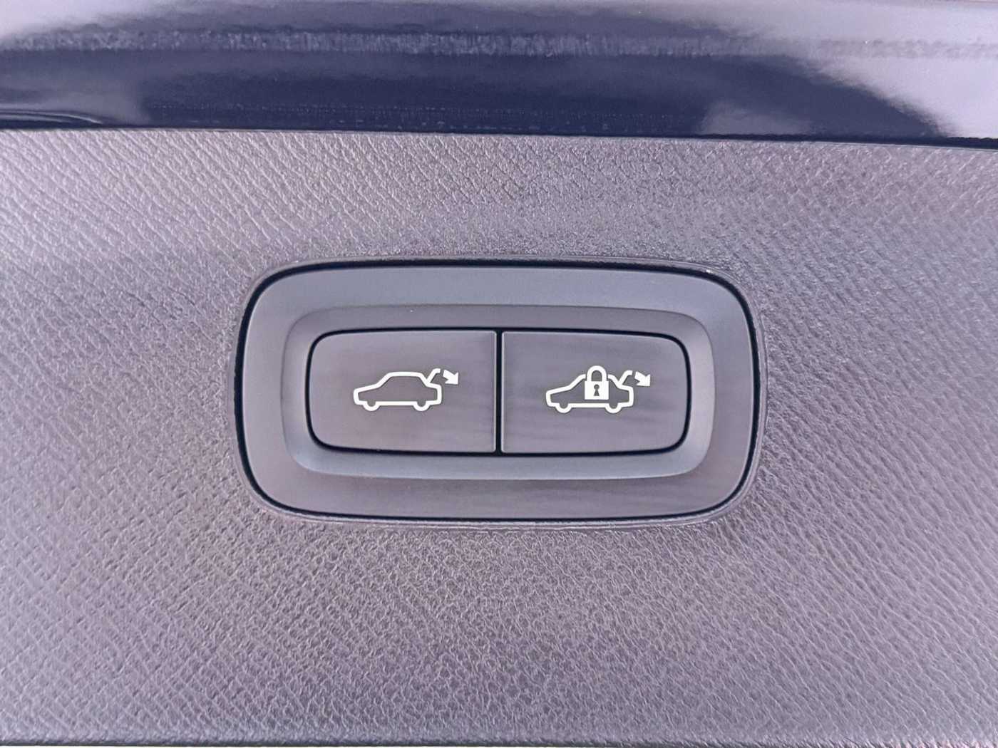 Volvo XC90 – Bild 23