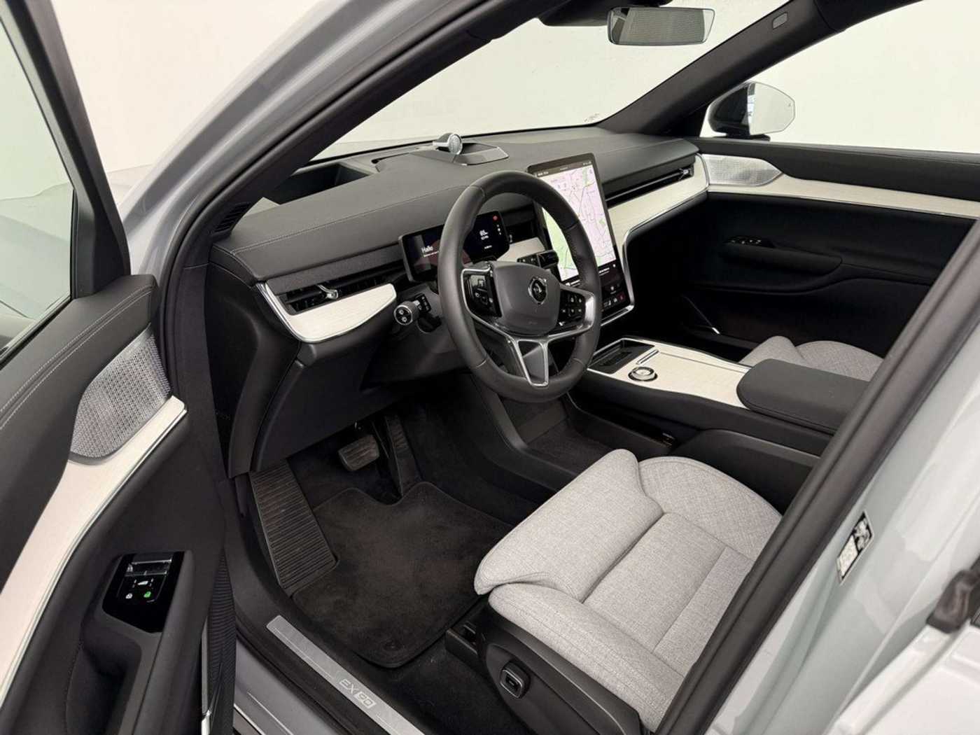 Volvo EX90 – Bild 10