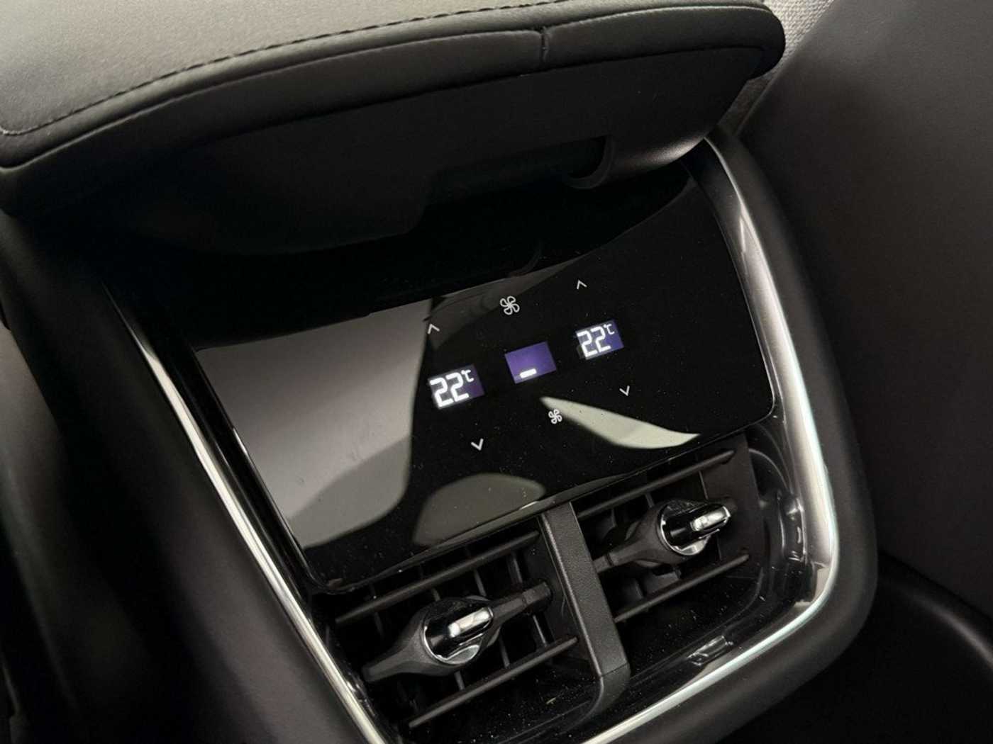 Volvo EX90 – Bild 14