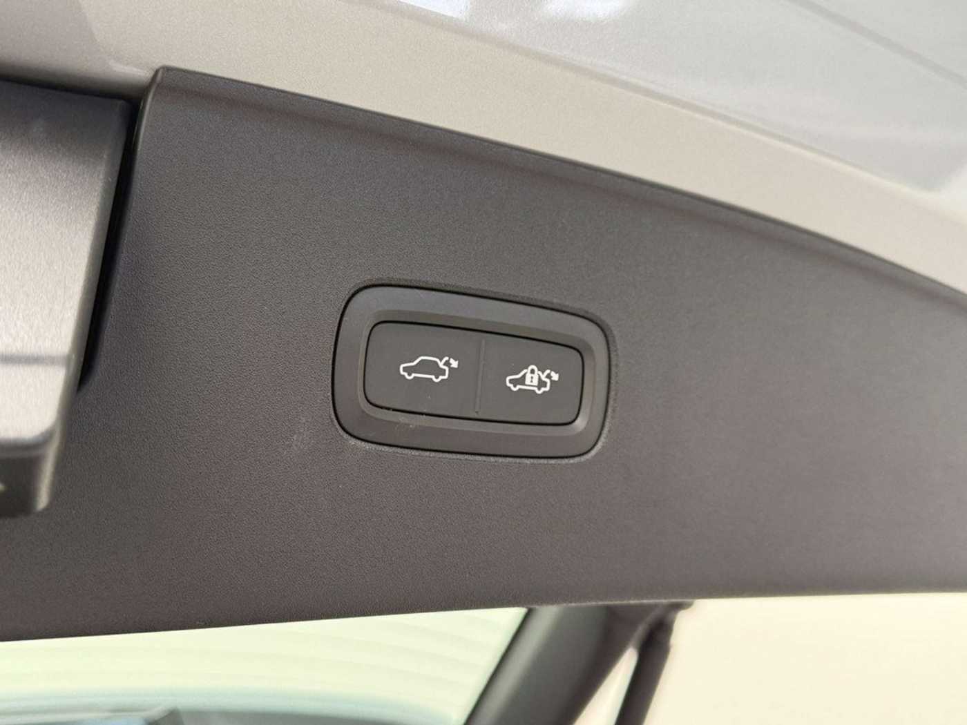 Volvo EX90 – Bild 18