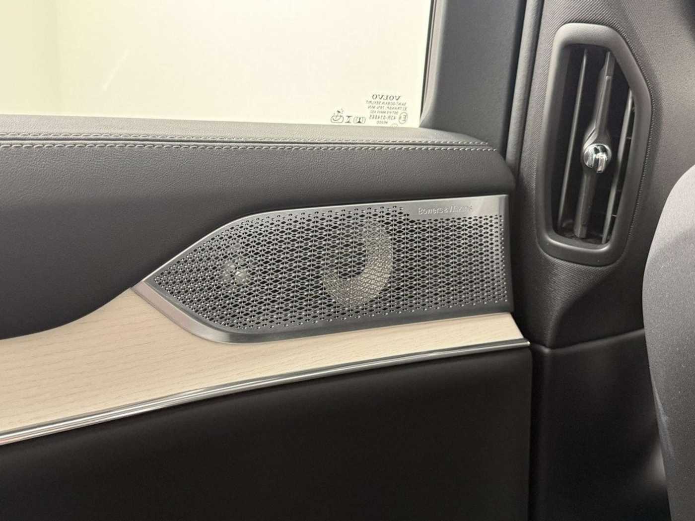 Volvo EX90 – Bild 20