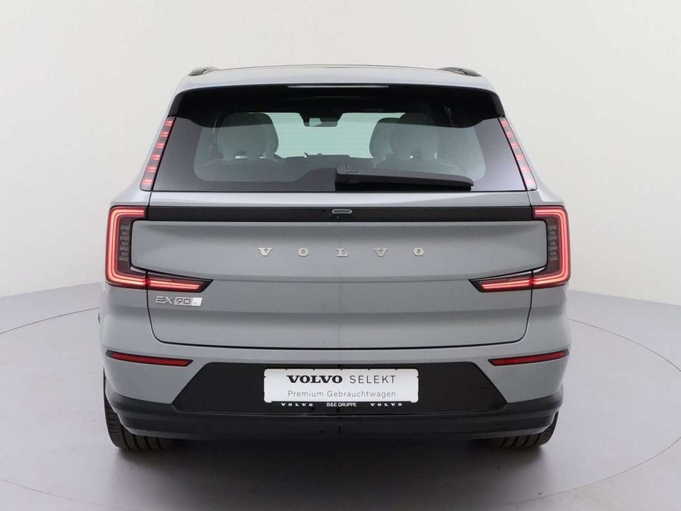 Volvo EX90 – Bild 6