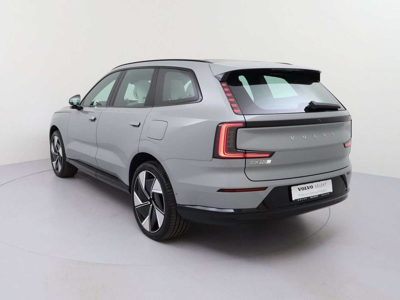 Volvo EX90 – Bild 7