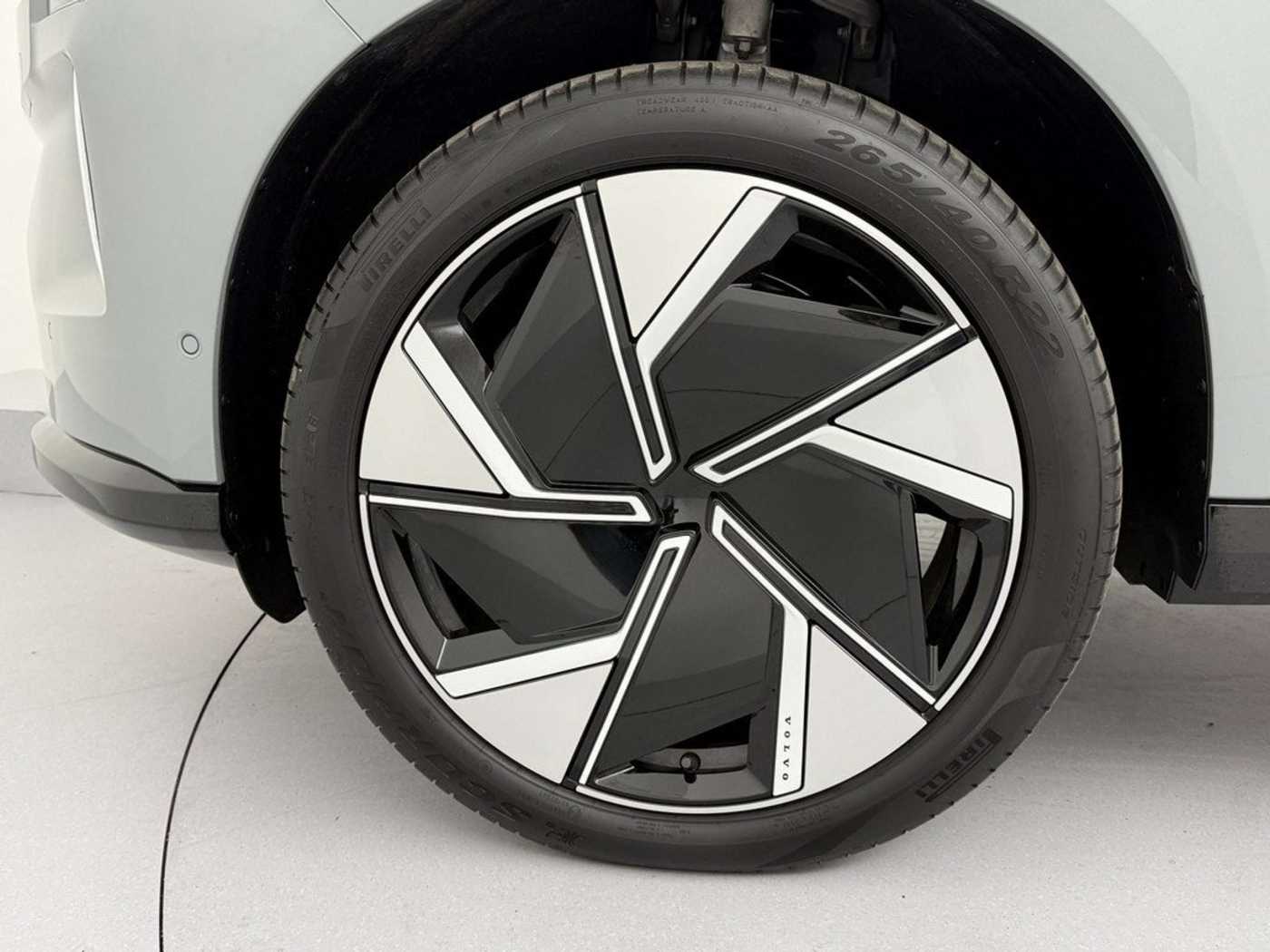 Volvo EX90 – Bild 9