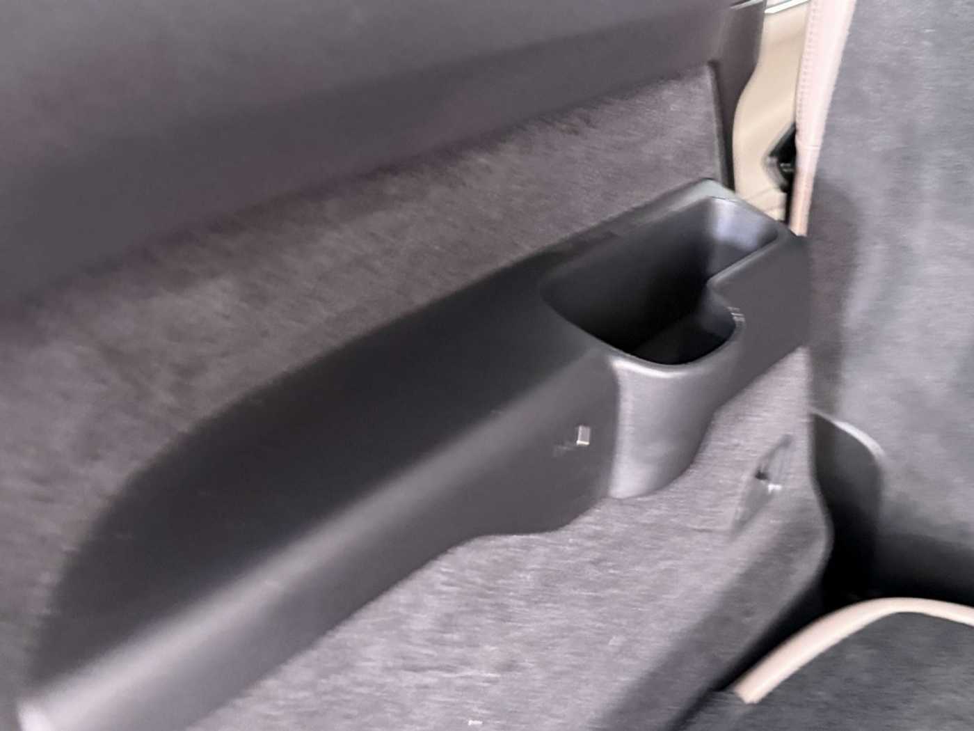 Volvo EX90 – Bild 21