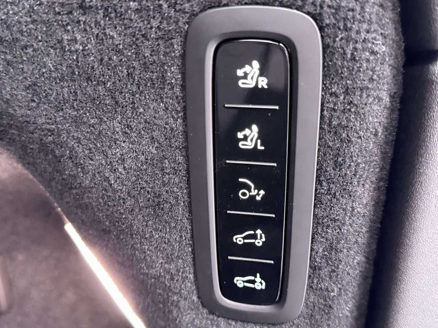 Volvo EX90 – Bild 22