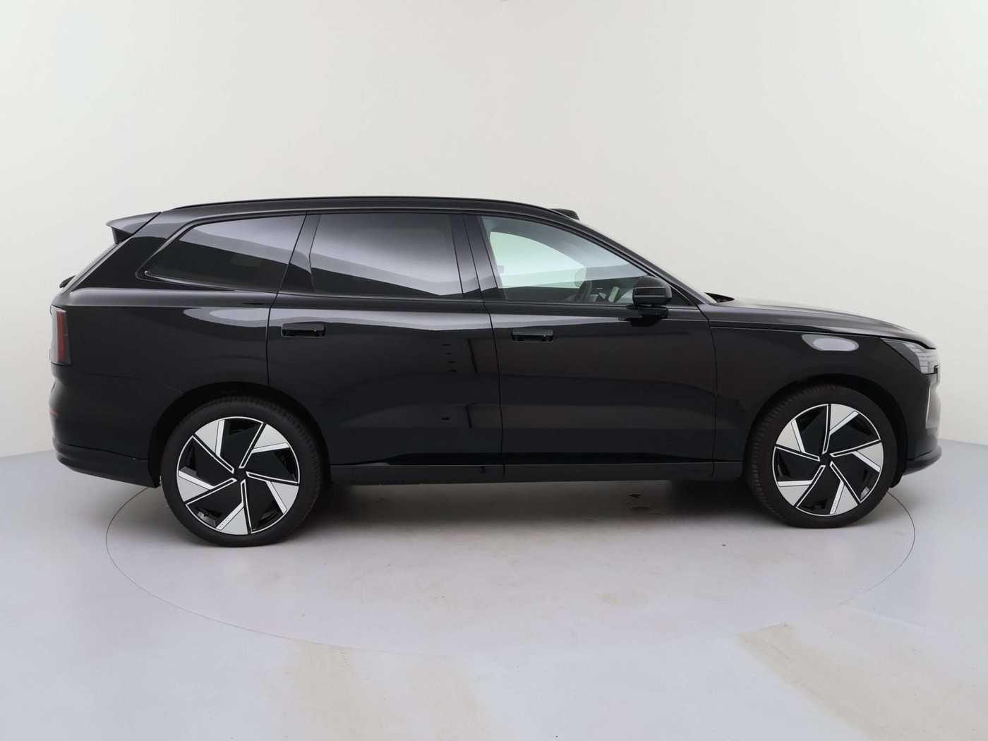 Volvo EX90 – Bild 4