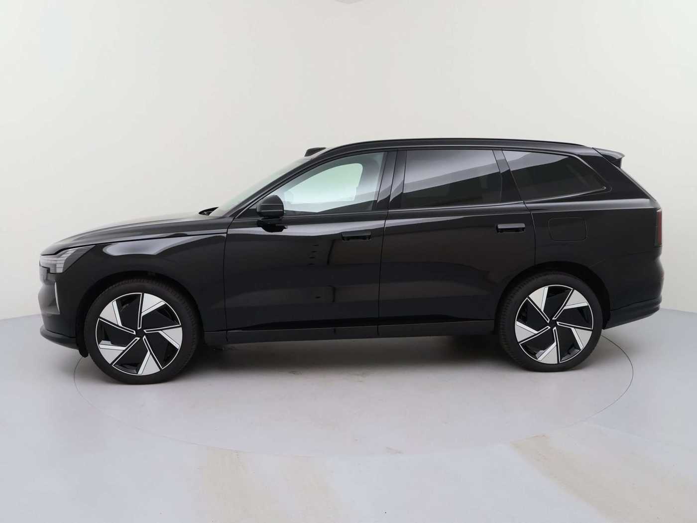 Volvo EX90 – Bild 8