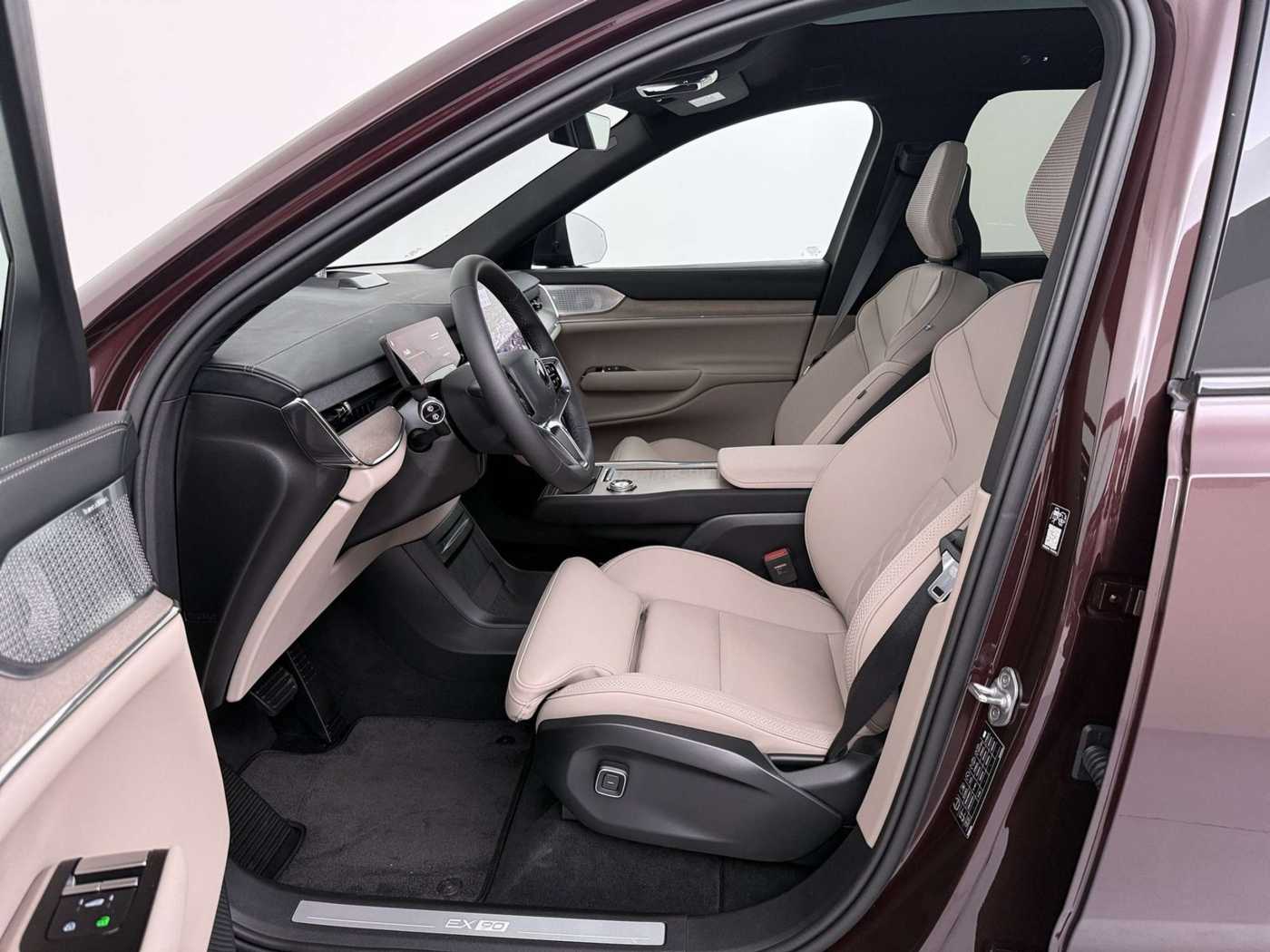 Volvo EX90 – Bild 12