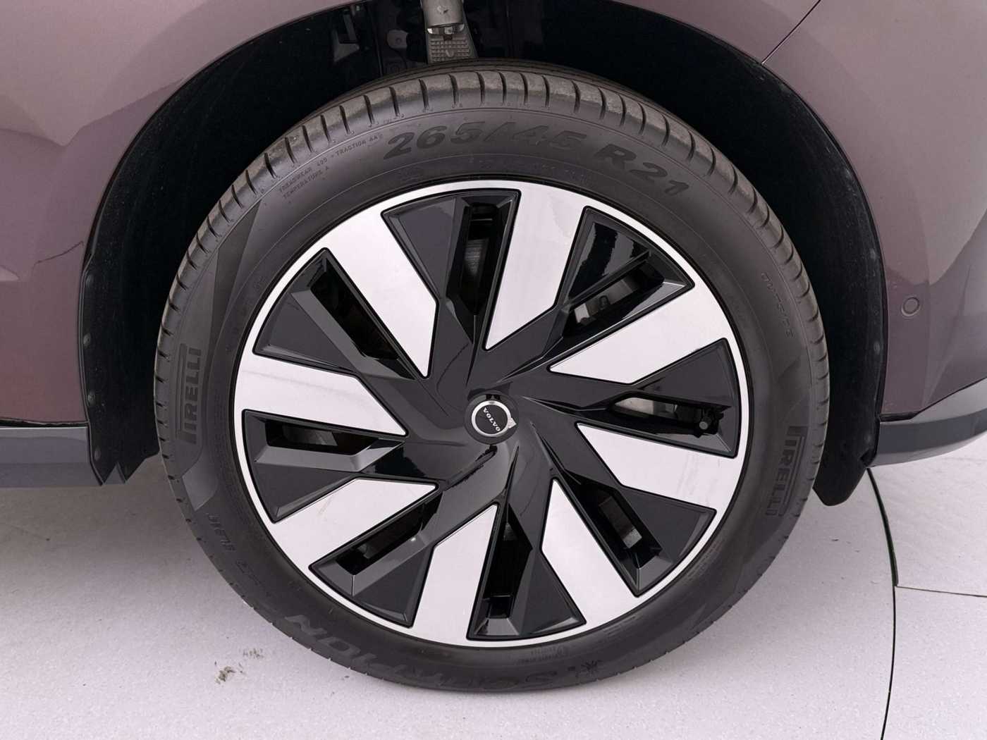 Volvo EX90 – Bild 25
