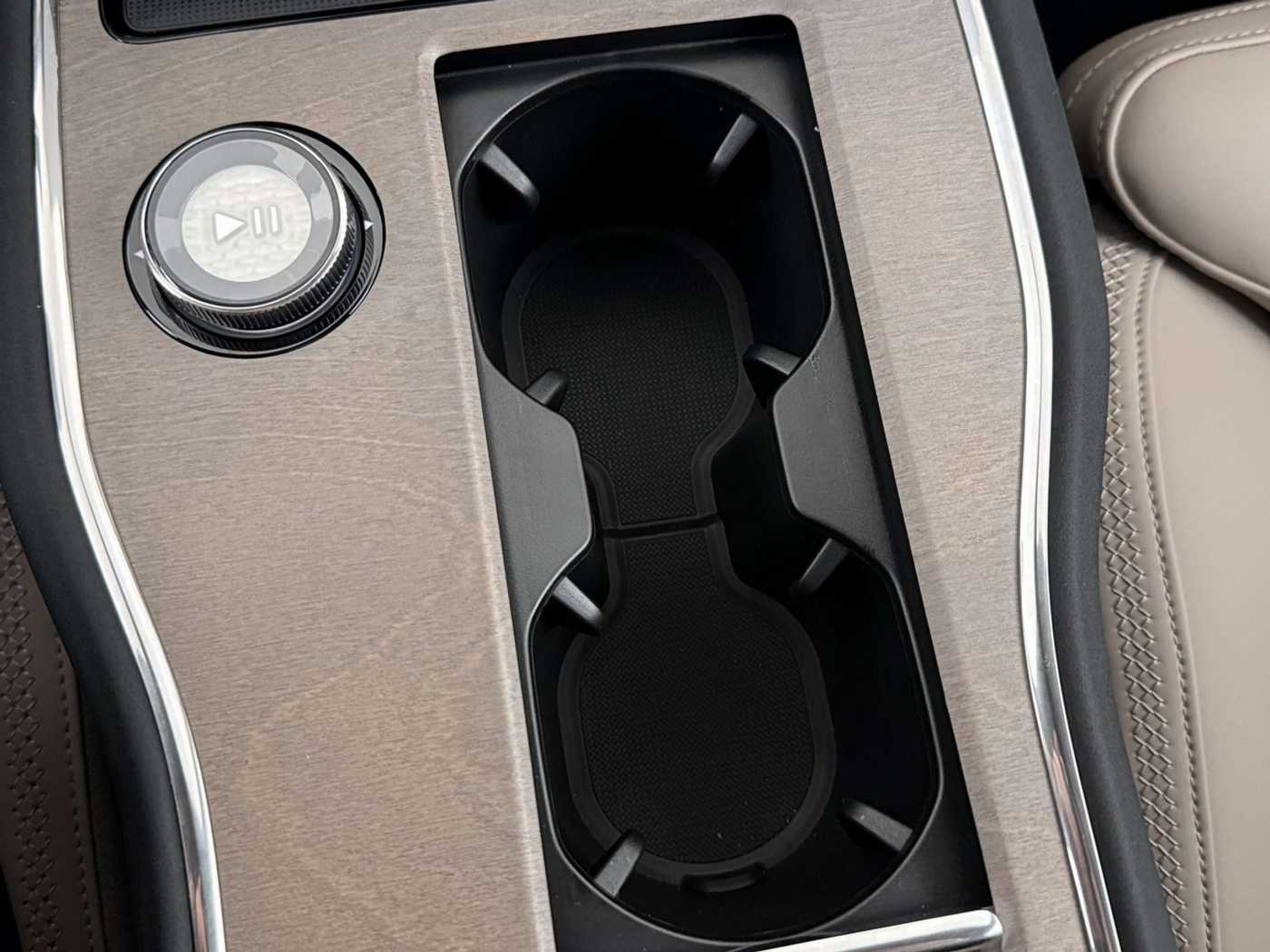 Volvo EX90 – Bild 36