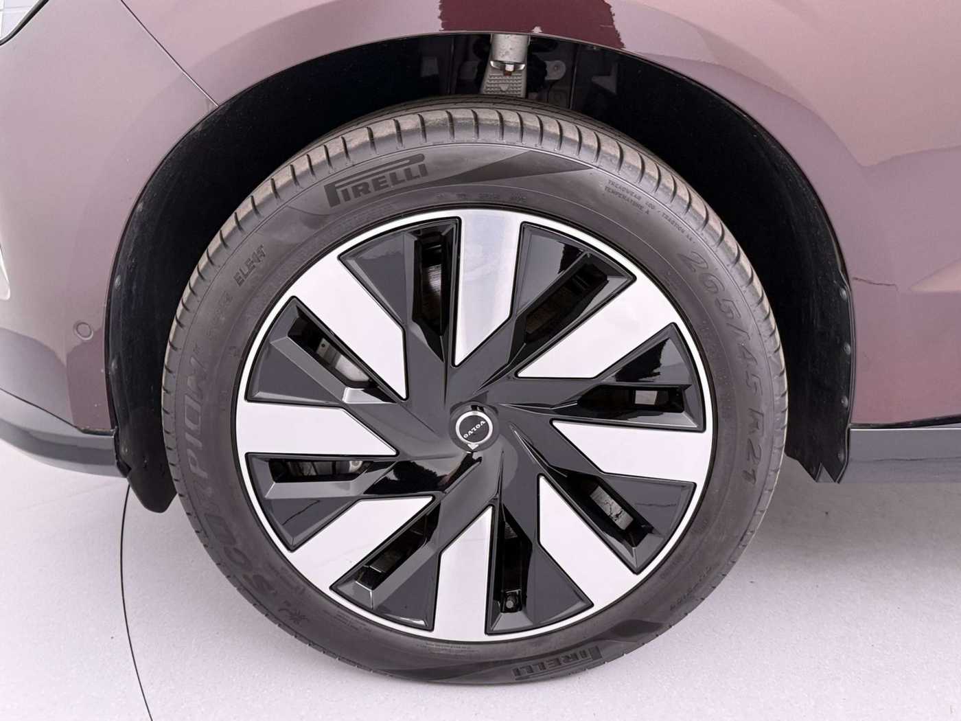 Volvo EX90 – Bild 9