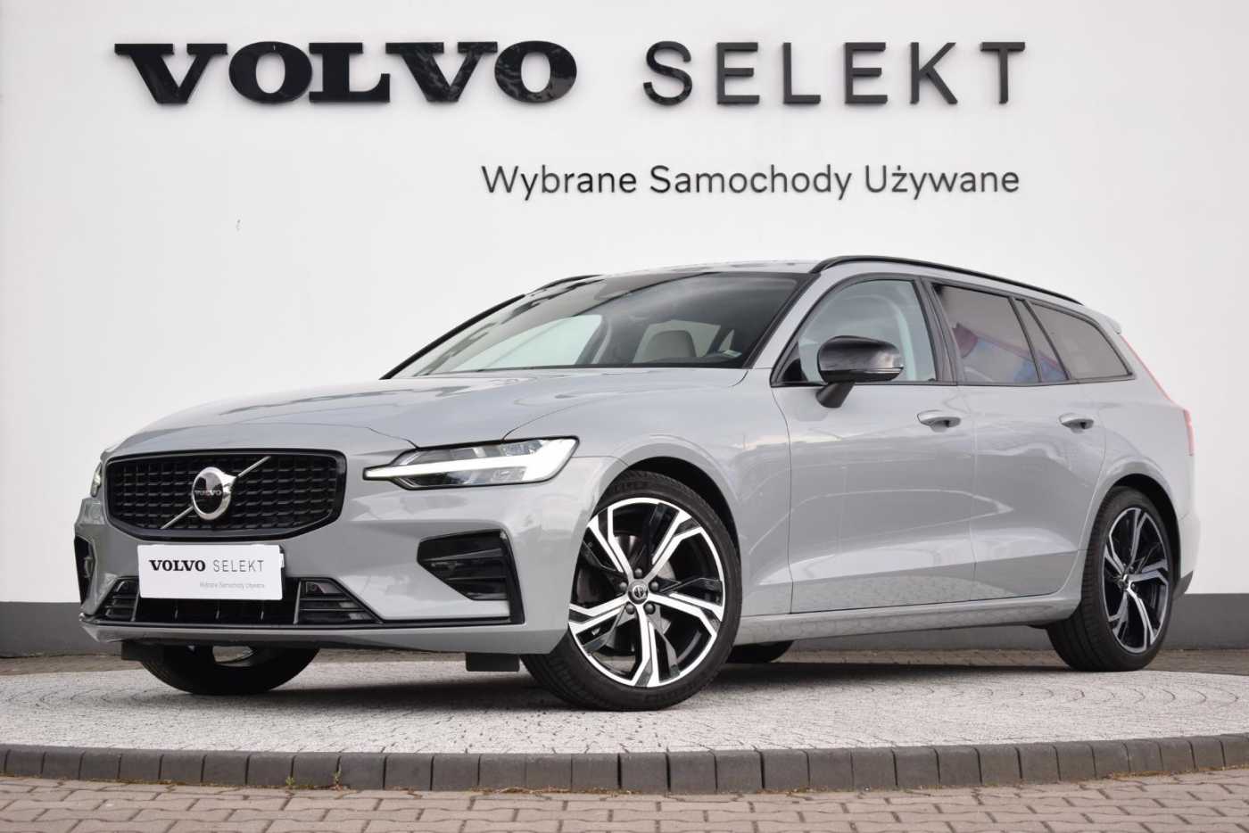 Volvo V60 2024