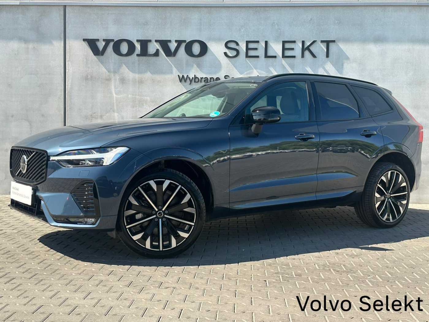Volvo XC60 2025