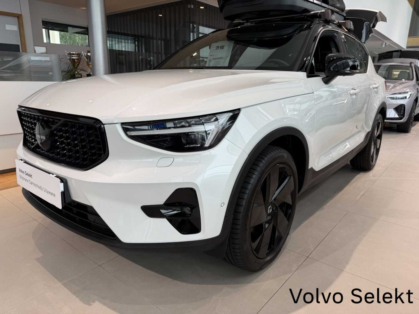Volvo XC40 2025
