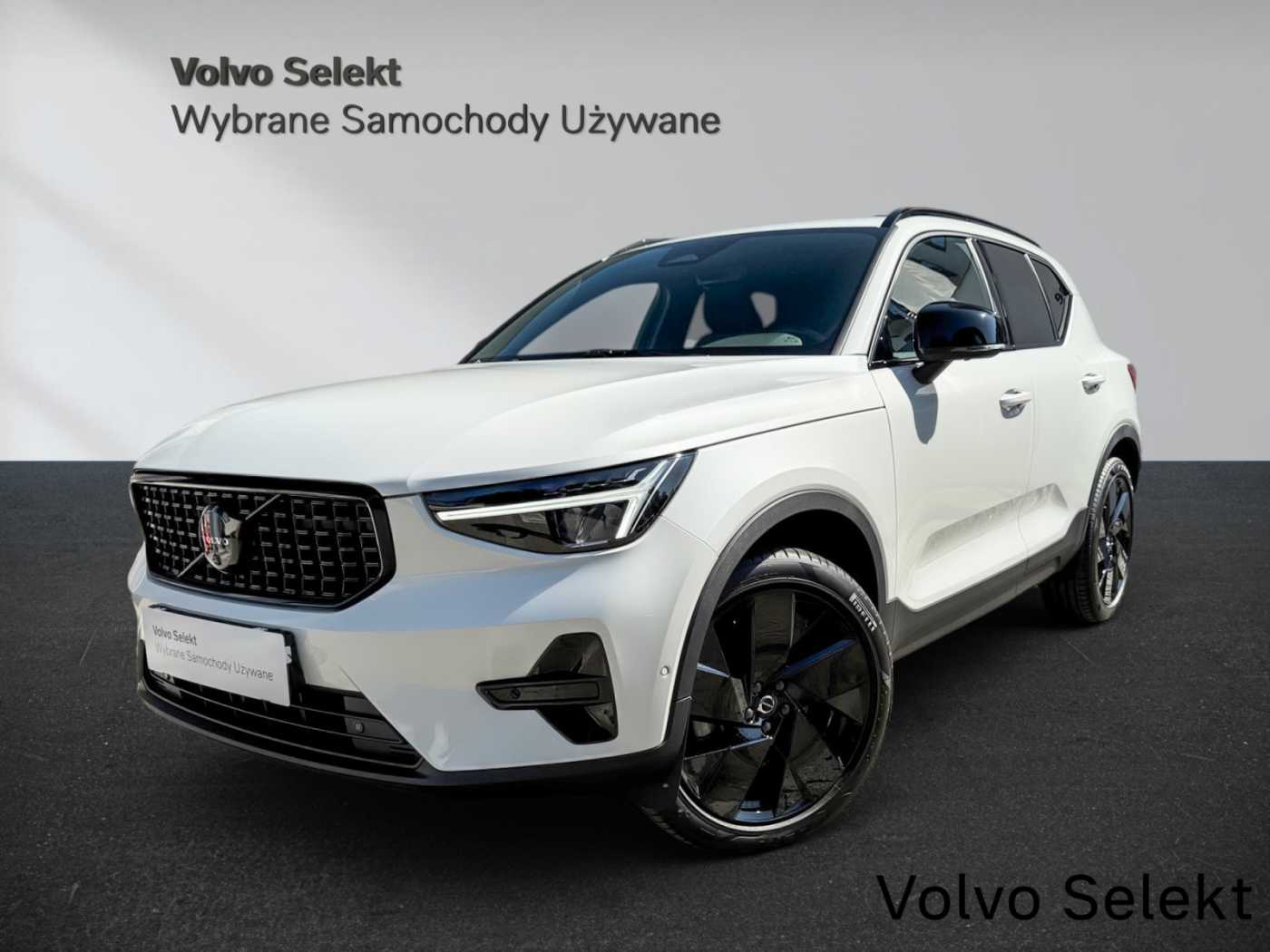 Volvo XC40 2025