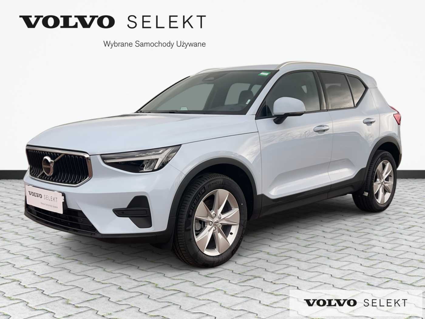 Volvo XC40 2025