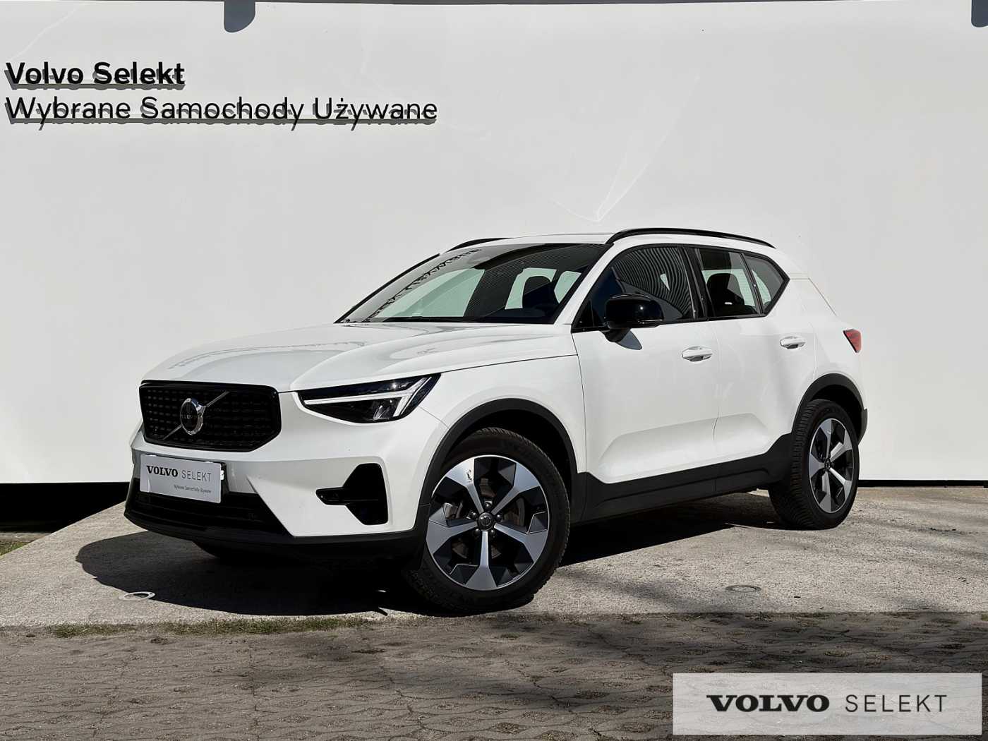 Volvo XC40 2025