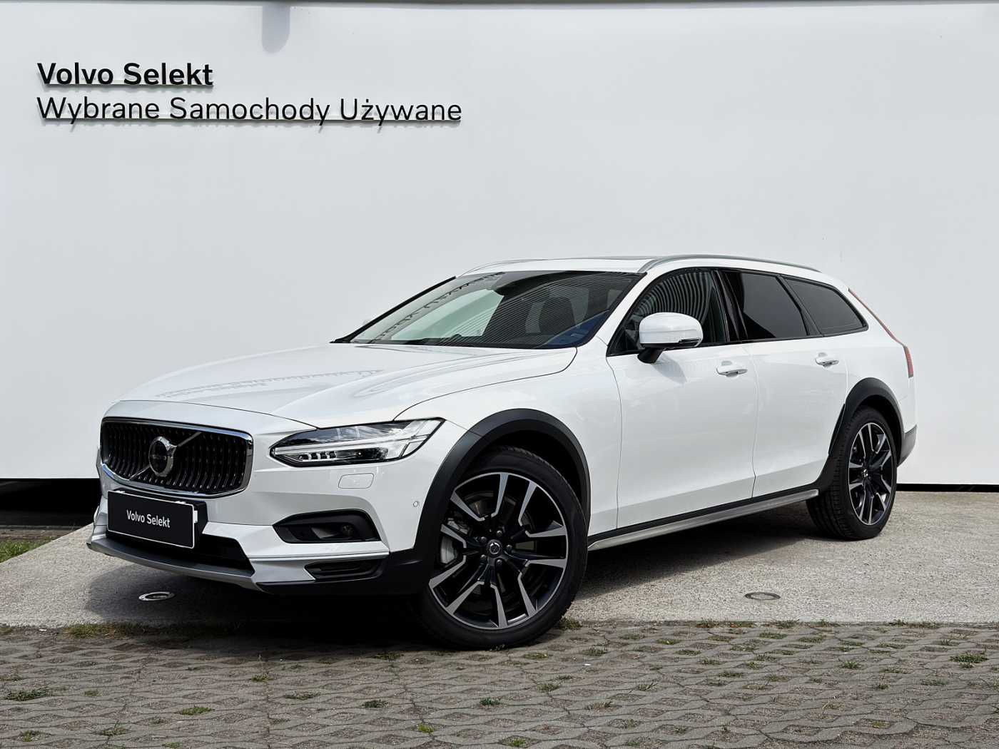 Volvo V90 Cross Country 2024