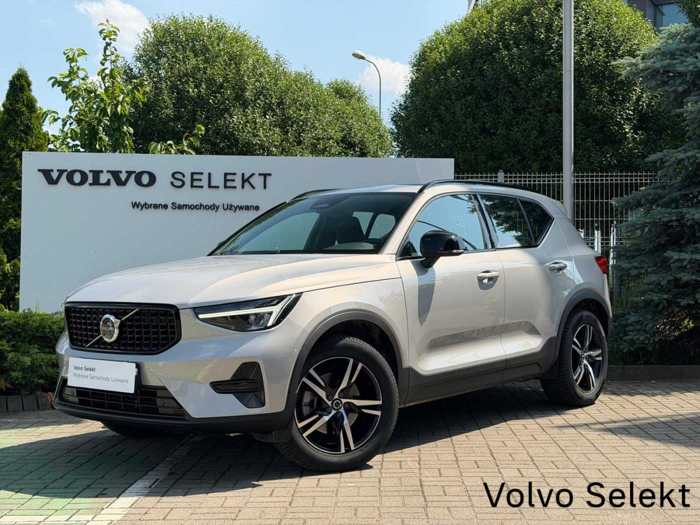 Volvo XC40 2025