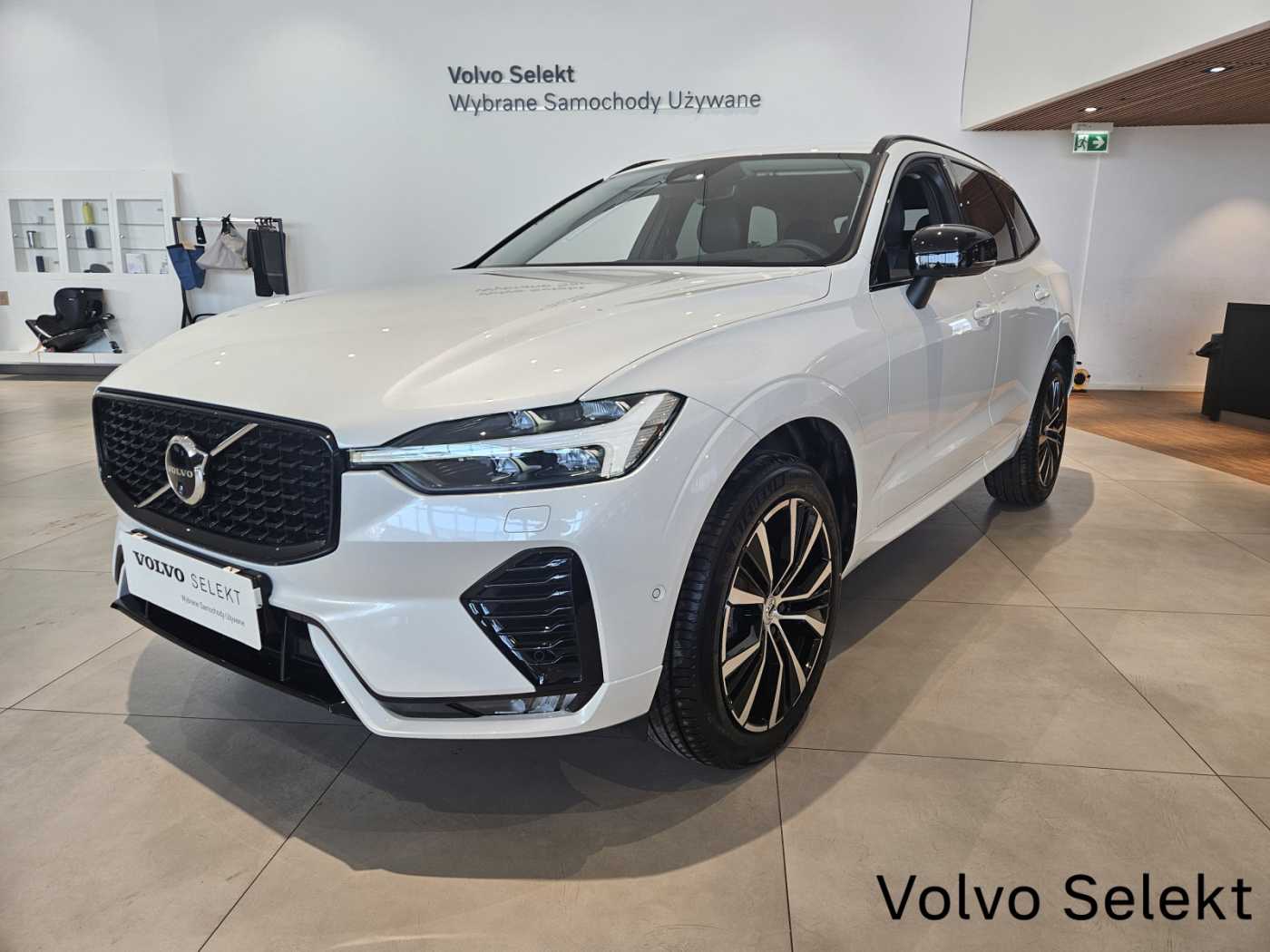 Volvo XC60 2025