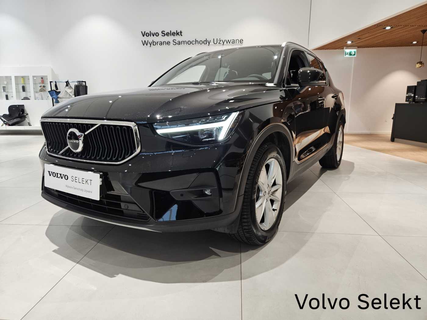 Volvo XC40 2025