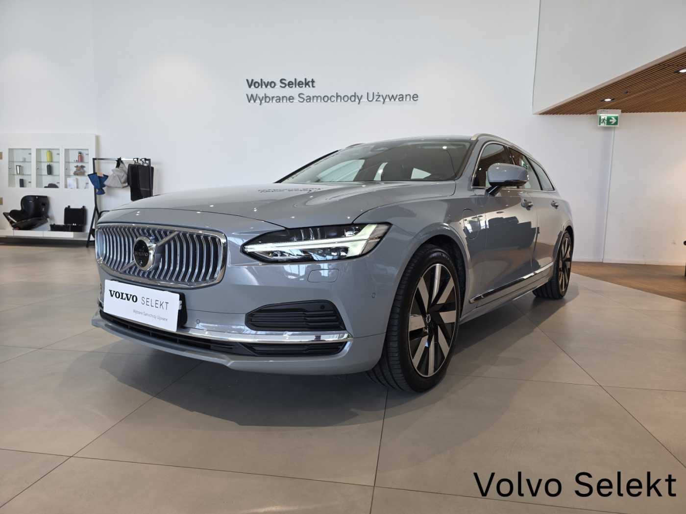 Volvo V90