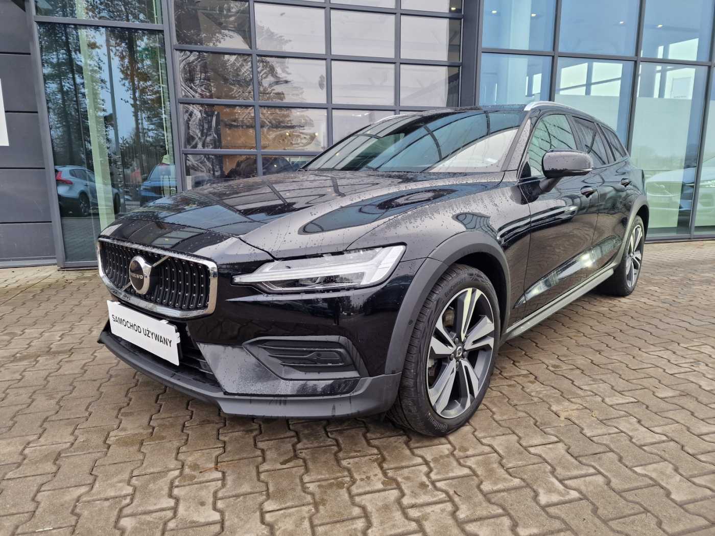 Volvo V60 Cross Country
