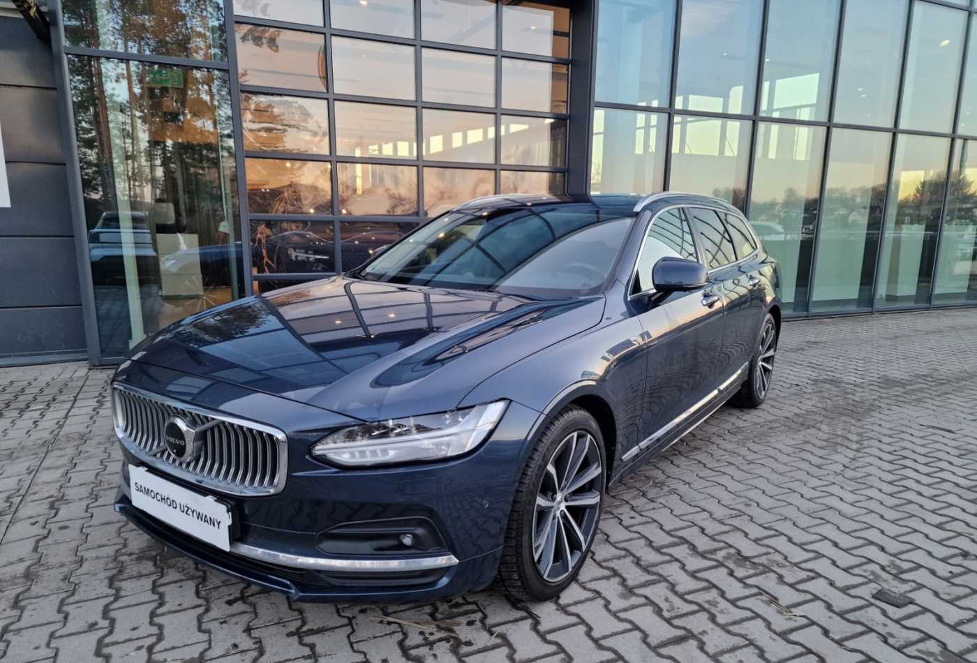Volvo V90
