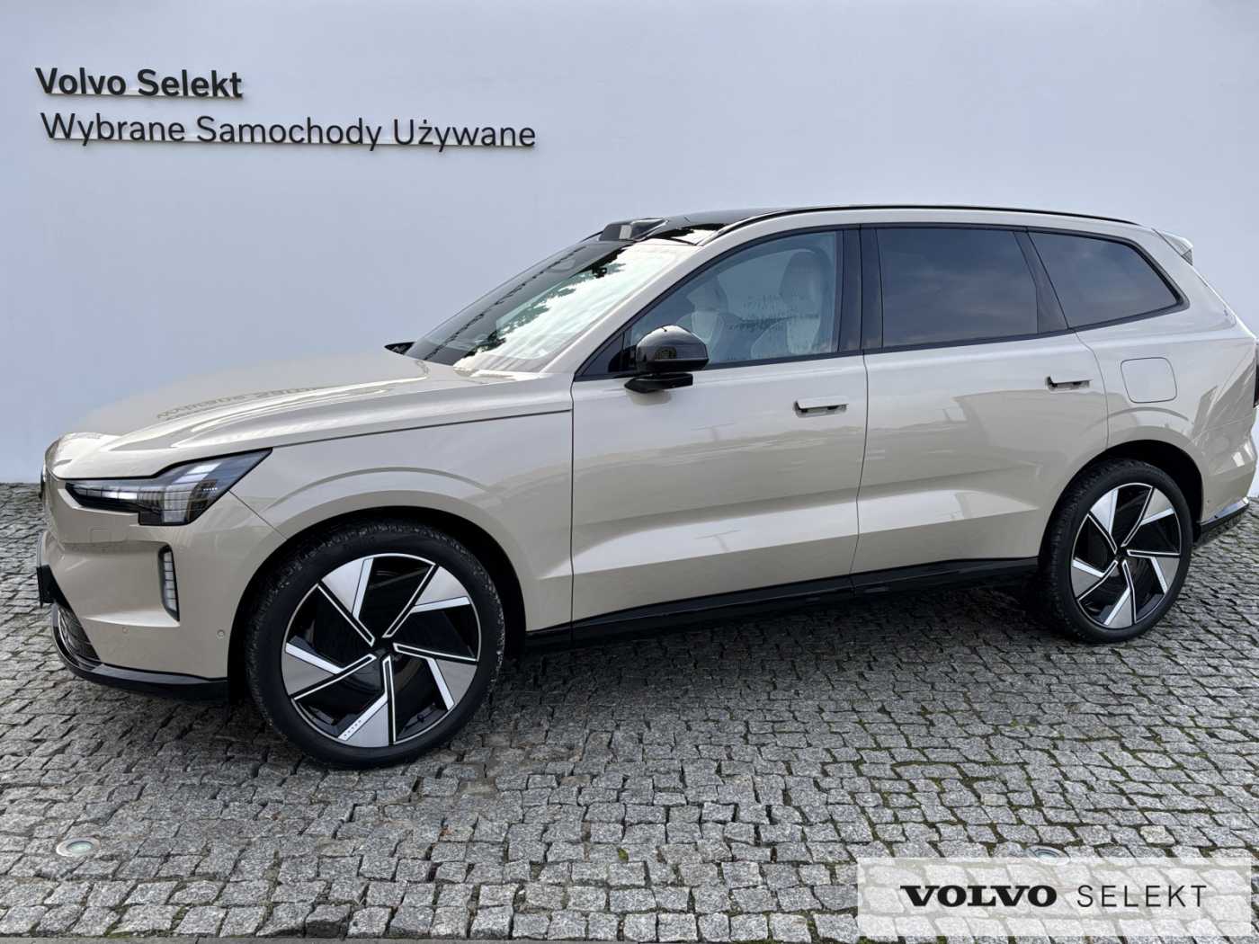 Volvo EX90