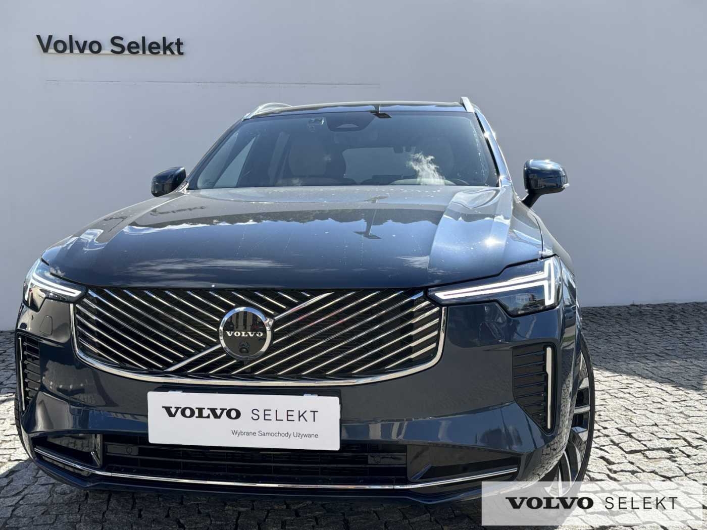 Volvo XC90 2025