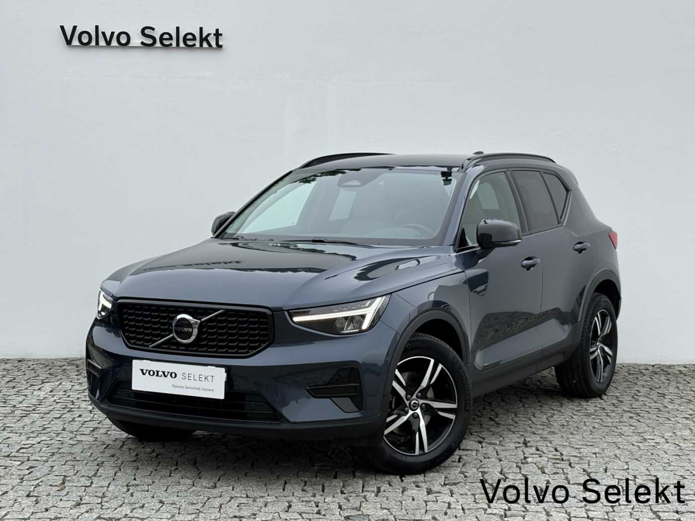 Volvo XC40 2025