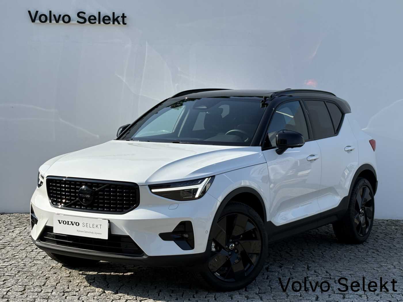 Volvo XC40 2025