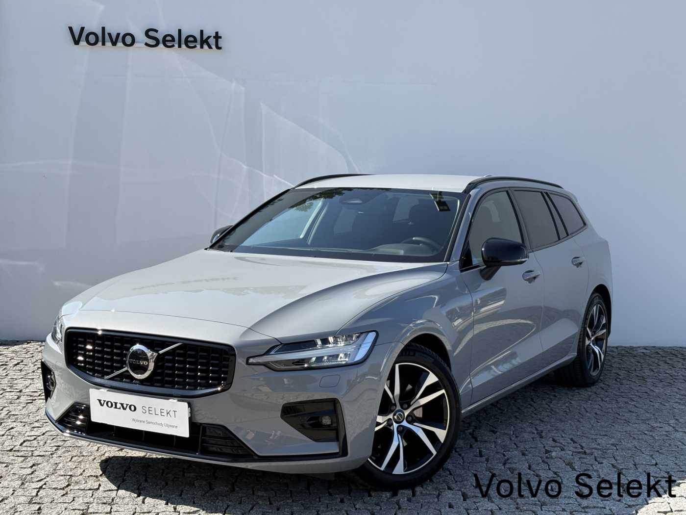 Volvo V60 2025