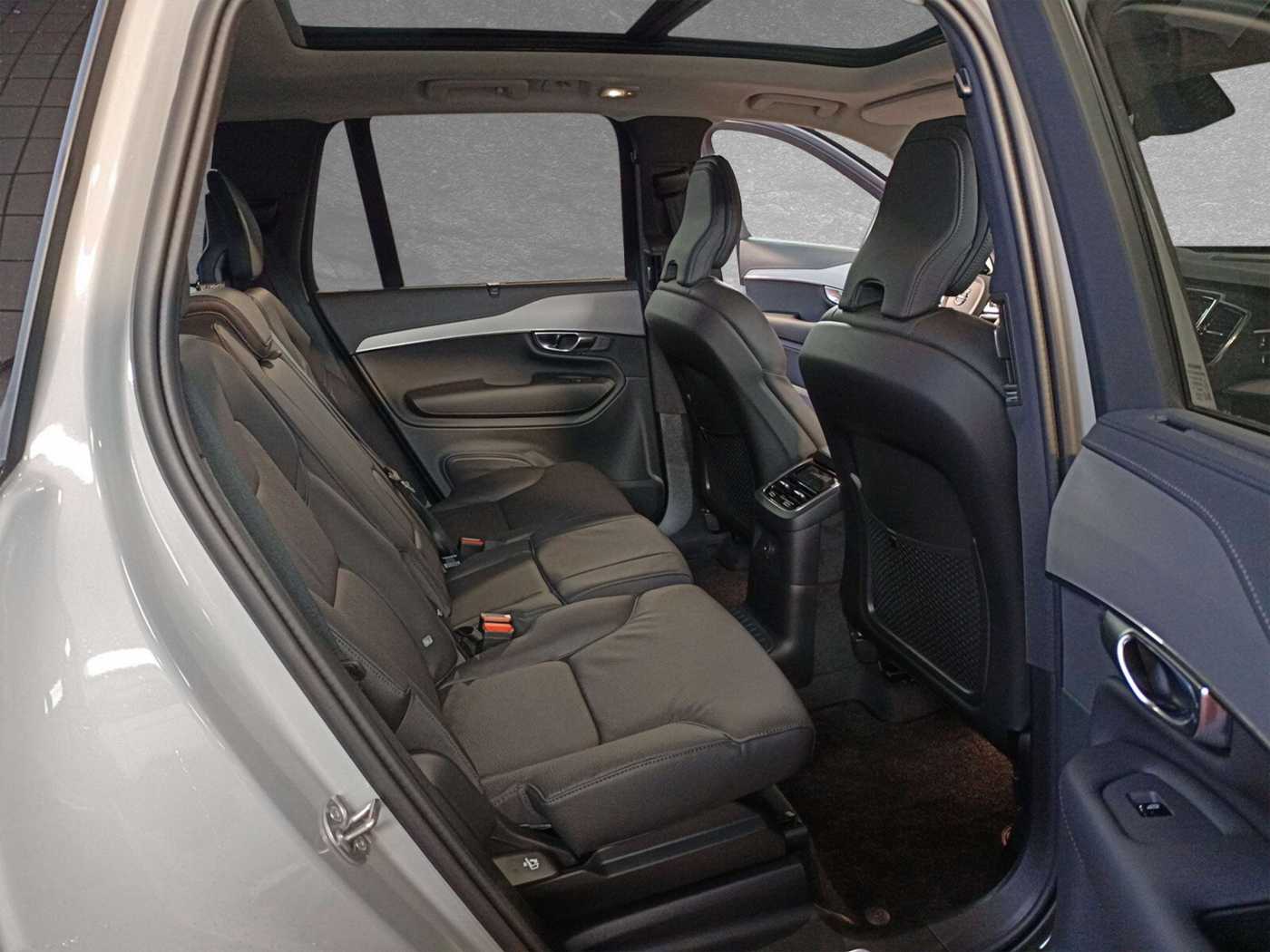 Volvo XC90 – Bild 9