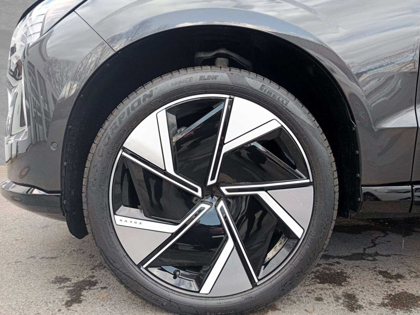 Volvo EX90 – Bild 9
