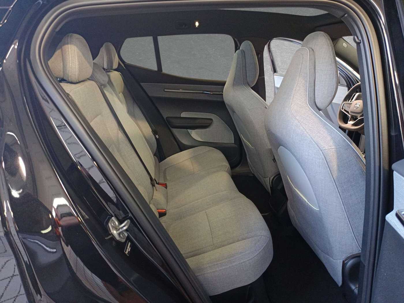 Volvo EX30 – Bild 5