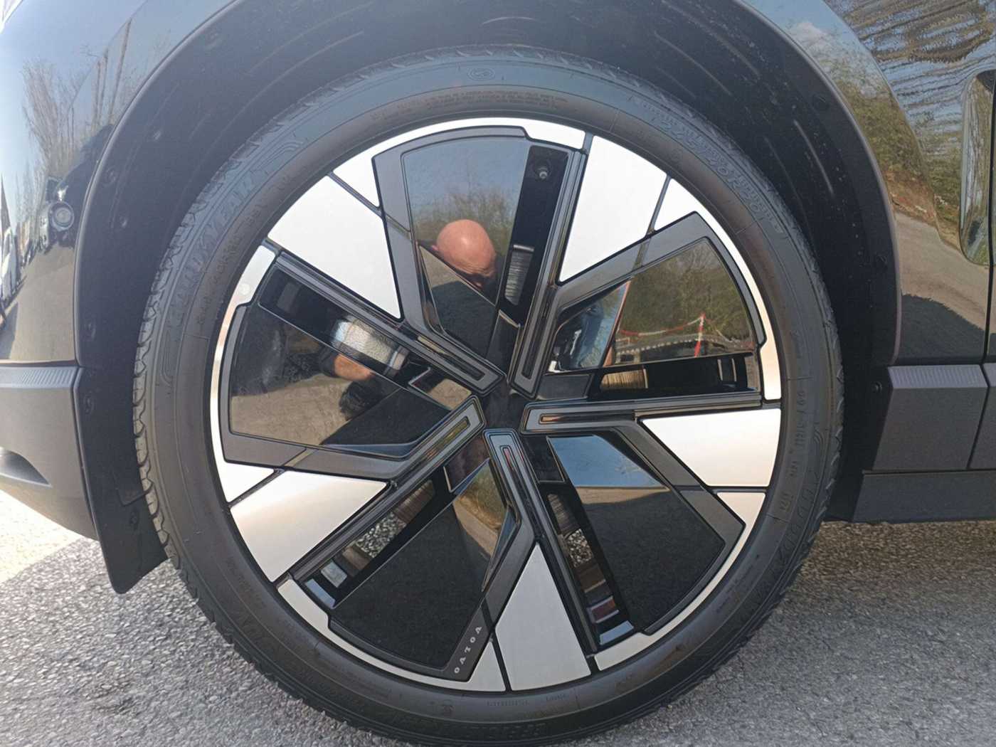 Volvo EX30 – Bild 9
