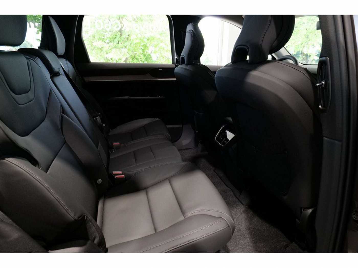 Volvo EX90 – Bild 13