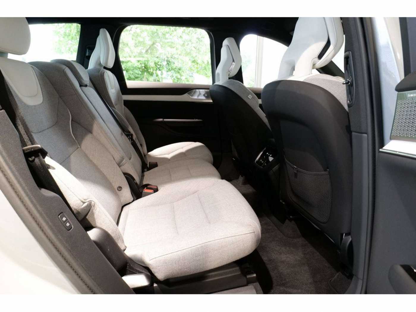 Volvo EX90 – Bild 14