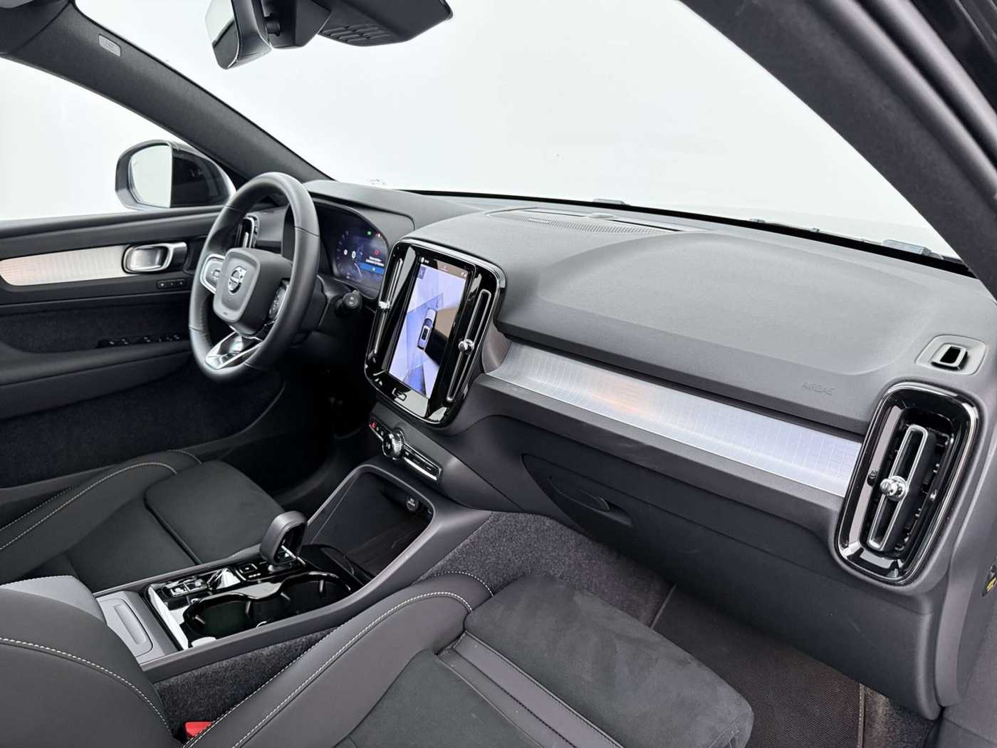 Volvo XC40 – Bild 23